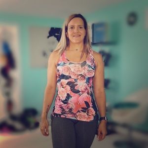 Size 6 cool racer back lululemon tank